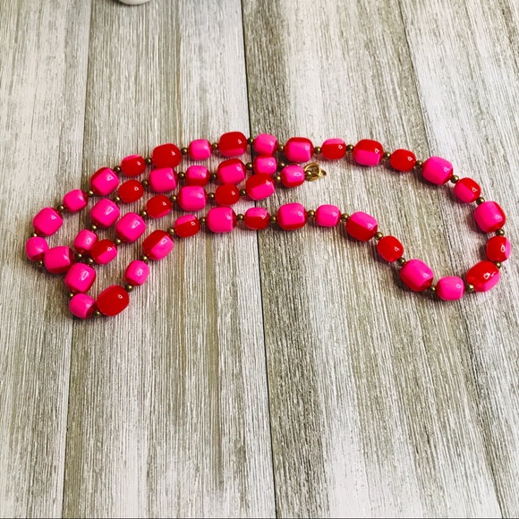 Vintage Pink and Red Beaded Necklace - Picture 9 of 9